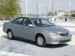 Toyota Camry LE 2004 года (US)